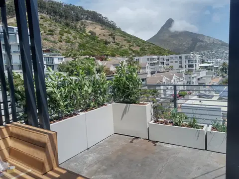 TriBeCa Style Rooftop Garden — view 12