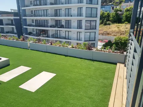 TriBeCa Style Rooftop Garden — view 6