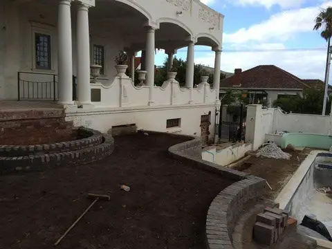 French Villa — view 10