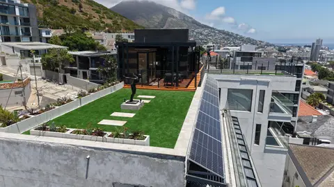 TriBeCa Style Rooftop Garden — view 14